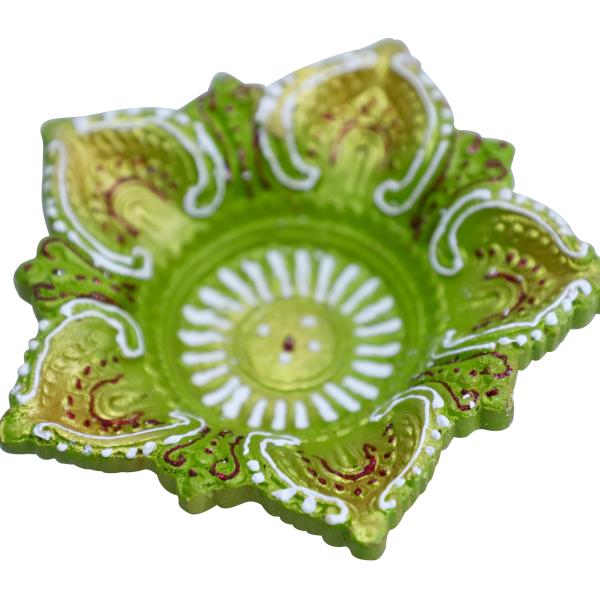 CandleCove Green Panchmukhi Akhand Diya Box - 1 Piece | 5-Wick Diya